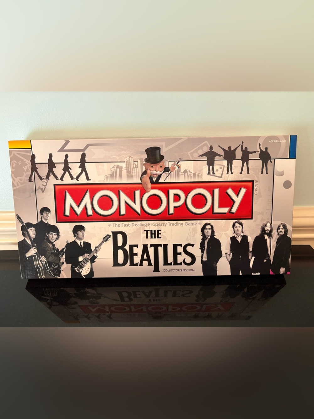 The Beatles Monopoly collectors edition